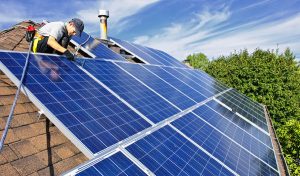 Service d'installation de photovoltaïque et tuiles photovoltaïques à Villieu-Loyes-Mollon